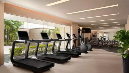 ST REGIS fitness-centre.jpeg