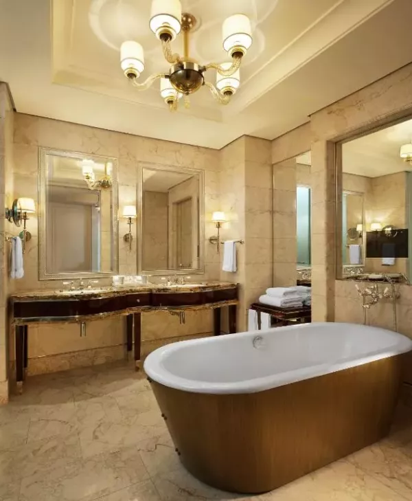 ST REGIS BATHROOM.jpg