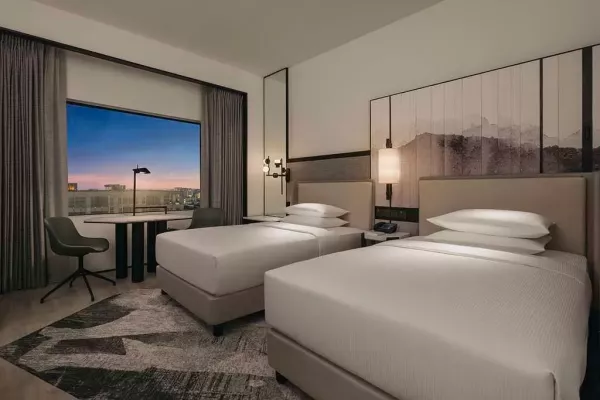 EXECUTIVE ROOM TWN.jpg