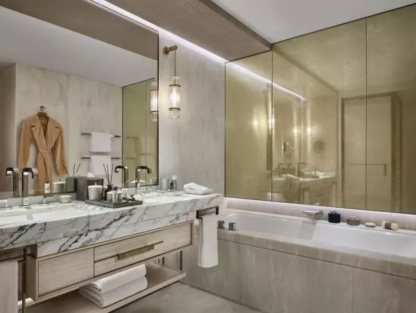SANDS PREMIER GBTB BATHROOM MBS.jpg