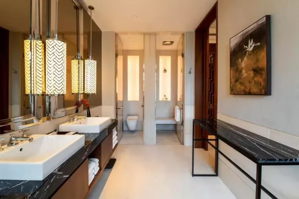 classic room bath.jpg