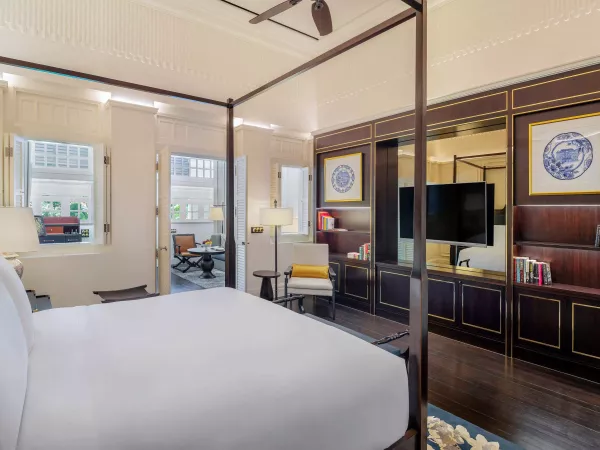 PALM COURT SUITE.jpg