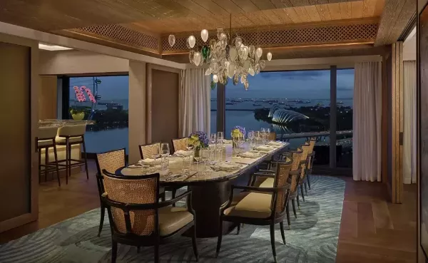 ROYAL MB PENHOUSE MO .jpg