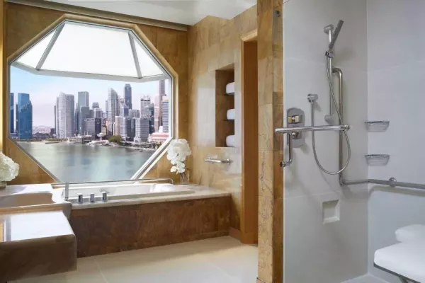 SUITE BATHROOM - RITZ.jpg