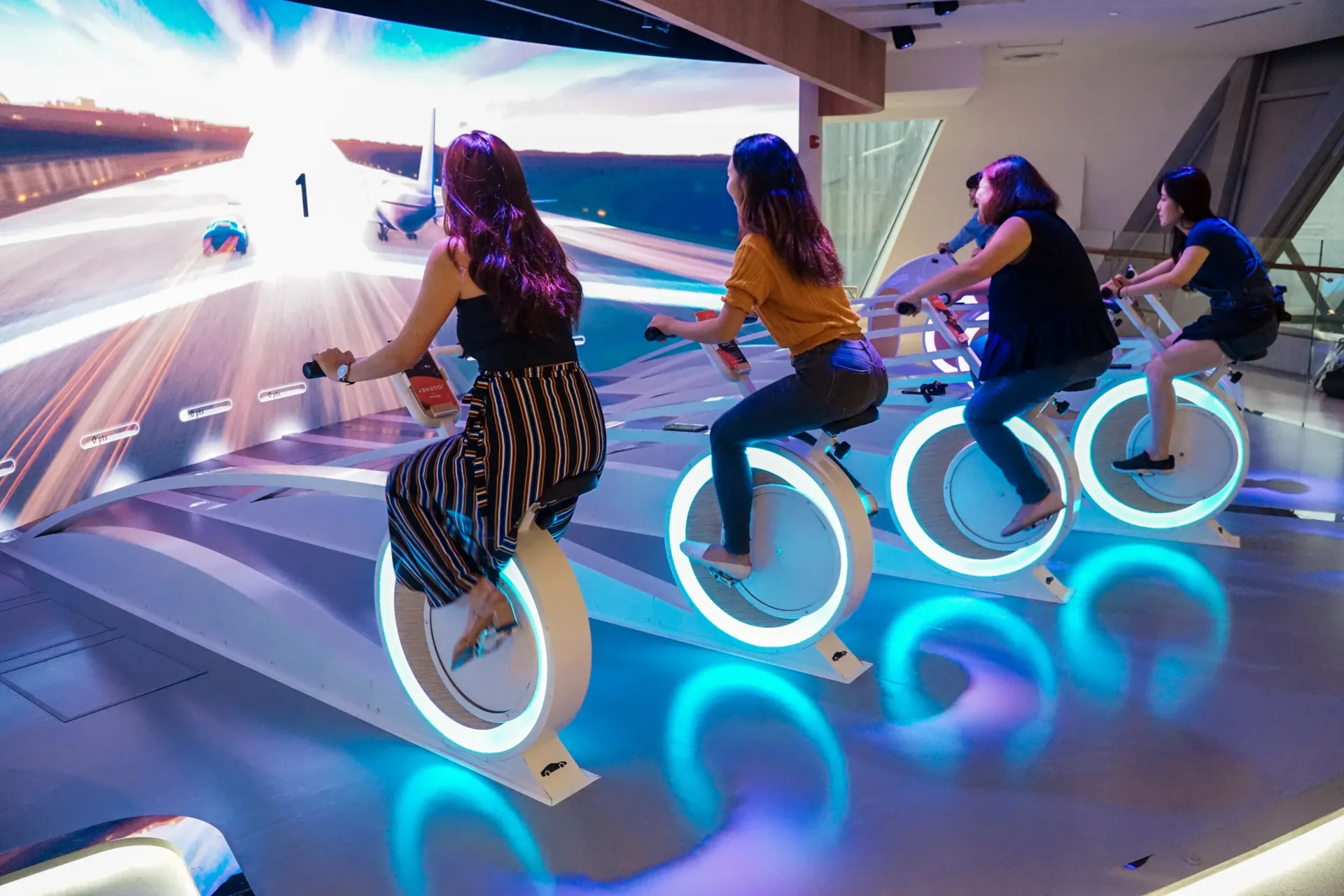 4. Amazing Runway_new.jpeg